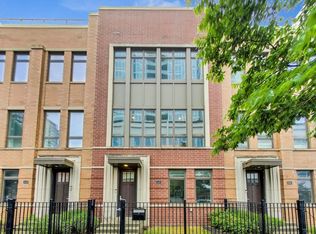 1628 S Prairie Ave, Chicago, IL 60616