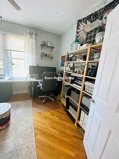 6978 N Greenview Ave #1 — Photo 3
