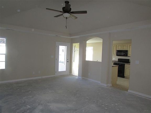 3rd image of 116 Janice Dr