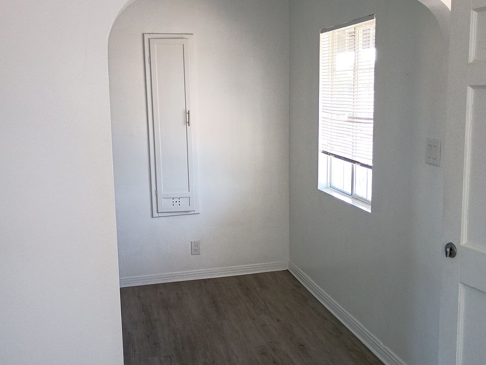 1st image of 3741 E 55th St APT 4