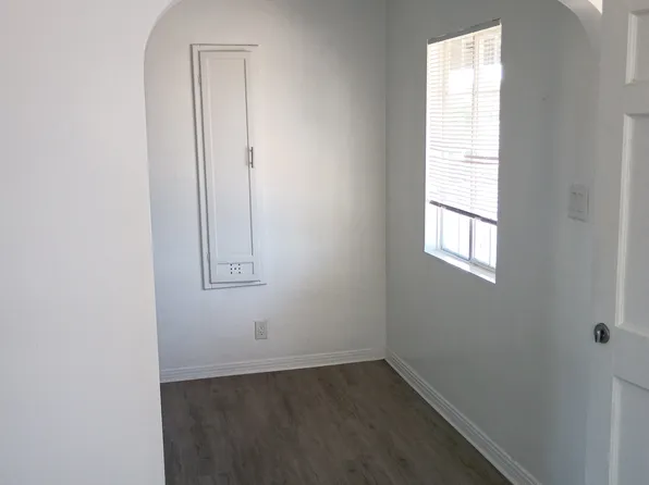 3741 E 55th St APT 4, Maywood, CA 90270