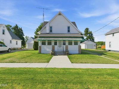 224 Kennedy Dr, Lyons, OH, 43533