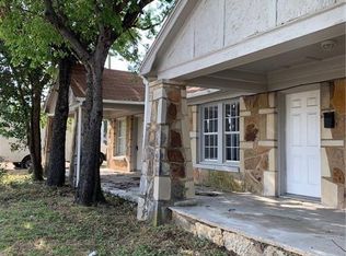 1501 W Biddison St, Fort Worth, TX 76110