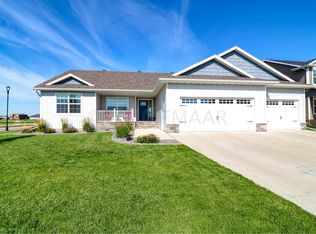 3599 50th St S, Fargo, ND 58104