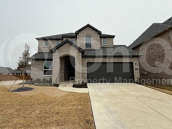 2nd image of 220 Santa Lucia Dr