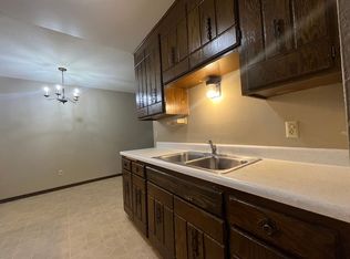 83 Arlington Ave West, Saint Paul, MN 55117