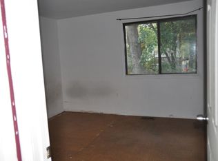 123 N Cottage Rd, Sterling, VA 20164