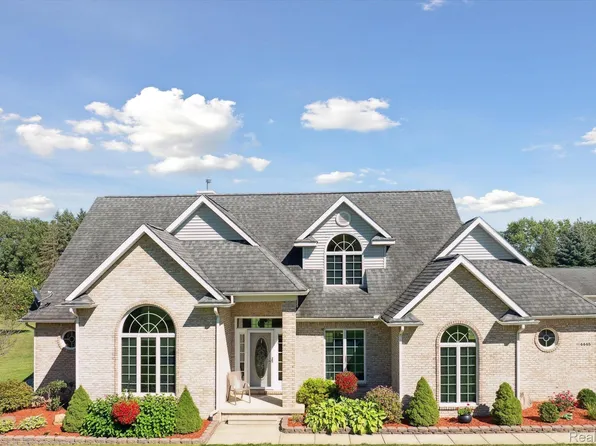 4445 Brogan Rd, Stockbridge, MI 49285