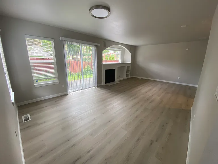 5828 14th Dr W #A — Photo 6