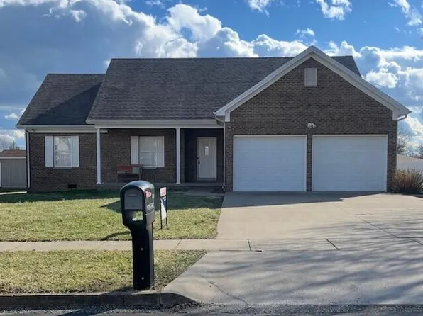 120 Greenup Dr, Danville, KY 40422