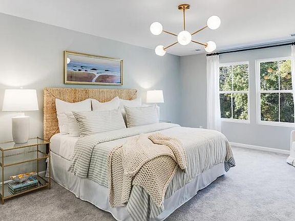4th image of 276 Harvest Grove Ln