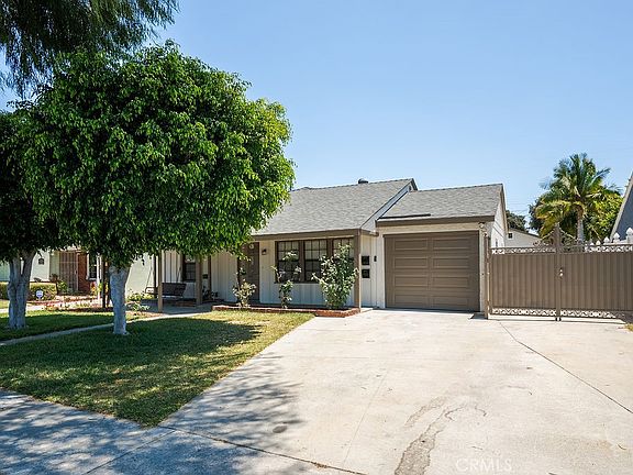 2nd image of 13918 Fidler Ave