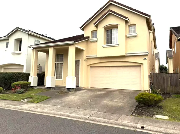 28 Alisal Ct, Pacifica, CA 94044