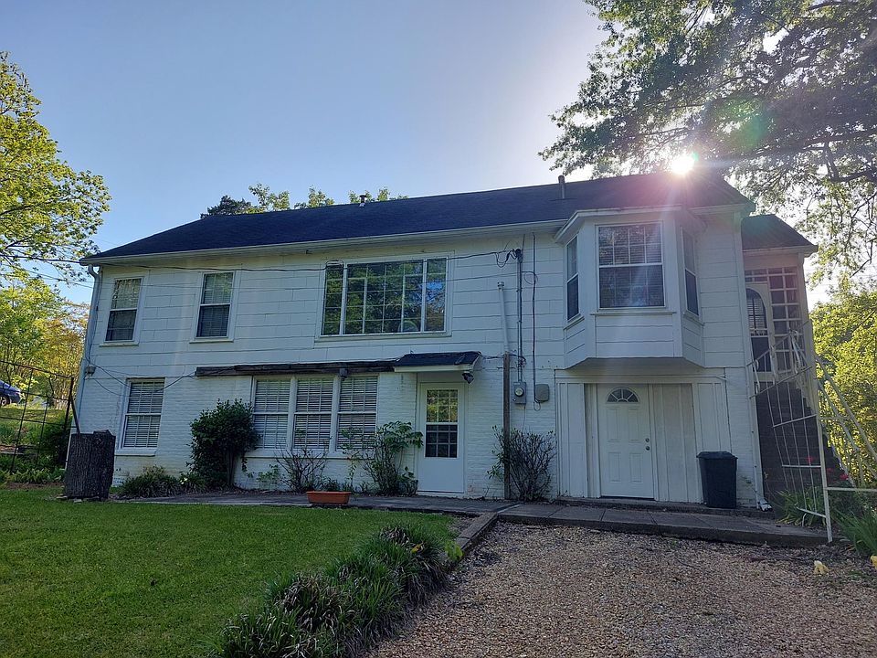 1st image of 212 N Nash St #B