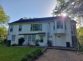 212 N Nash St #B, Starkville, MS 39759