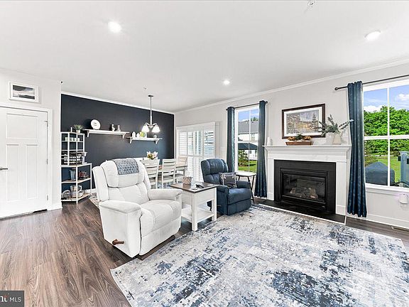 4th image of 1200 Benjamin Dr