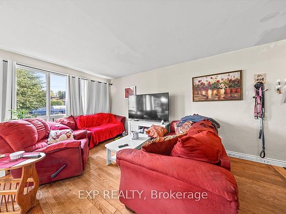 5th image of 2670 Stone Cres