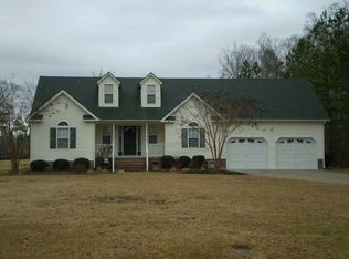 811 W Wood Dr, Elizabeth City, NC 27909