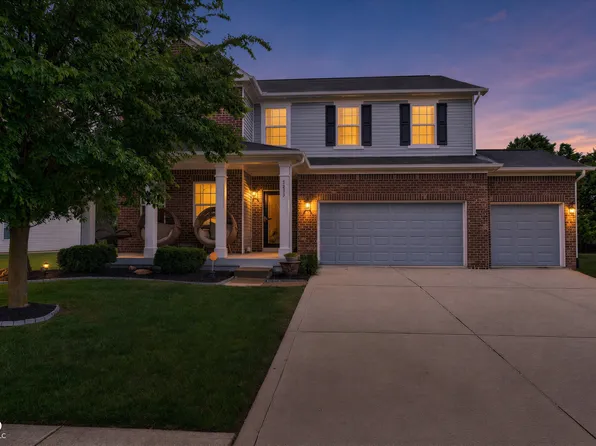 5855 W Commonview Dr, McCordsville, IN 46055