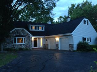 N79W15740 Longwood St, Menomonee Falls, WI 53051