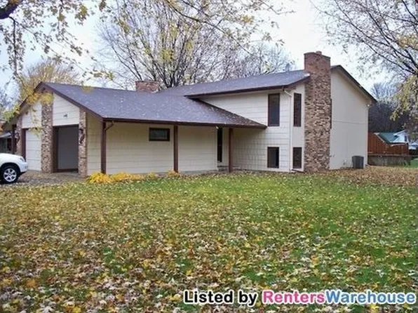 1420 Three Oaks Ave, Maple Plain, MN 55359