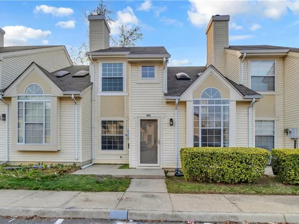 441 Lees Mill Dr, Newport News, VA 23608
