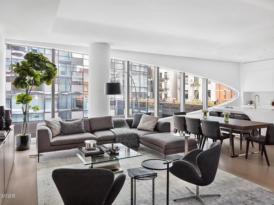 1st image of 520 W 28th St #8