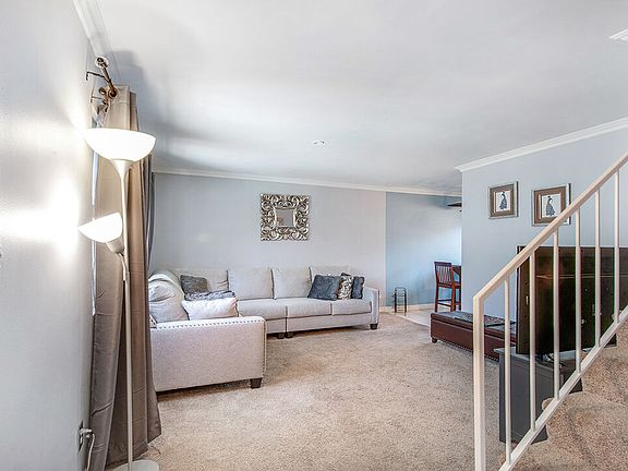 4th image of 8650 Belford Ave APT A223