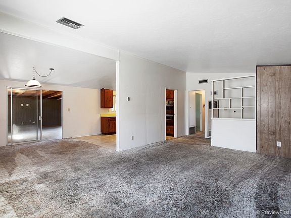 4th image of 5355 Peyton Pl