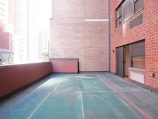 1st image of 225 E 85th St APT 205