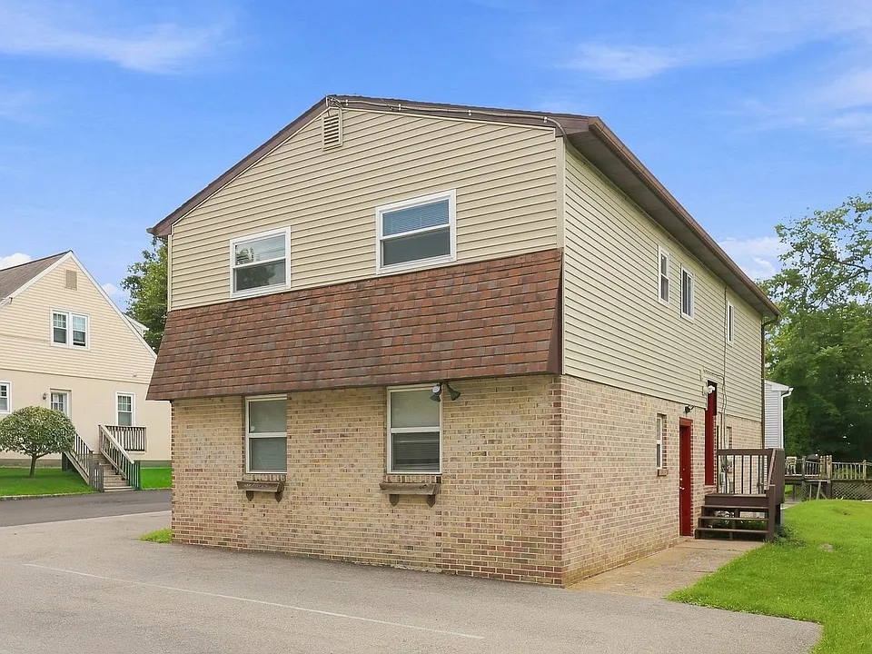 2824 Moreland Rd