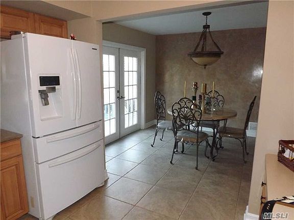 5th image of 23 Norman Dr