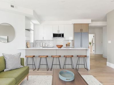 230 Washington St #4, Boston, MA, 02108