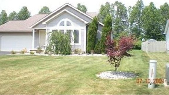 3rd image of 222 Chapel Hill Dr N