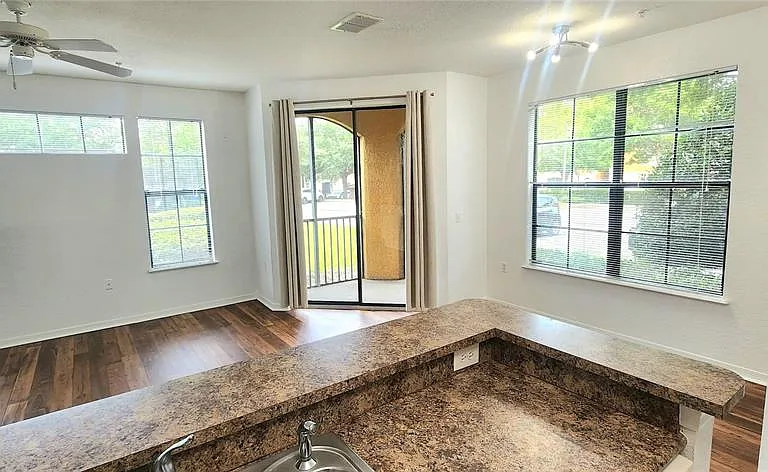 6171 Metrowest Blvd #107 — Photo 15
