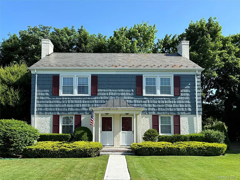 37 Bayview Ct — Photo 1