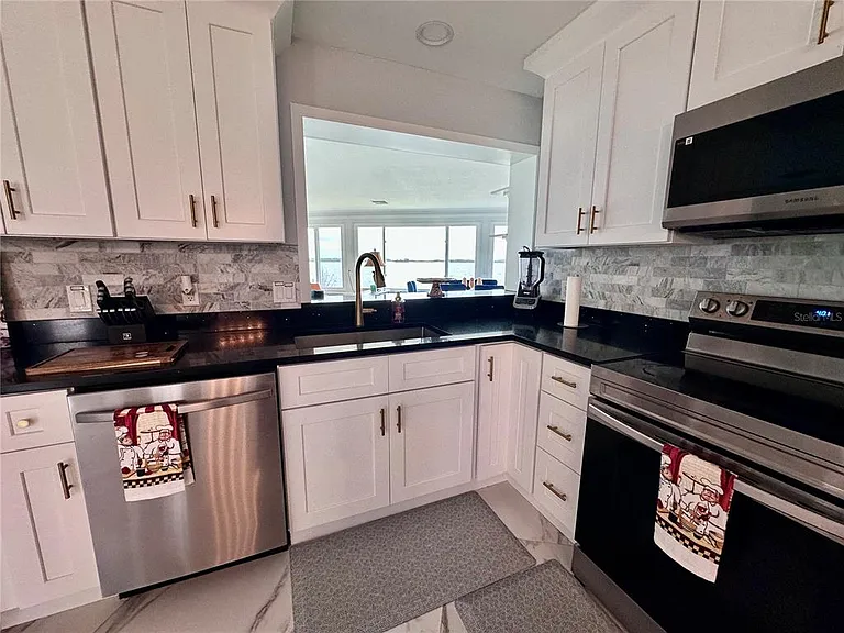 12000 W Bayshore Dr — Photo 16