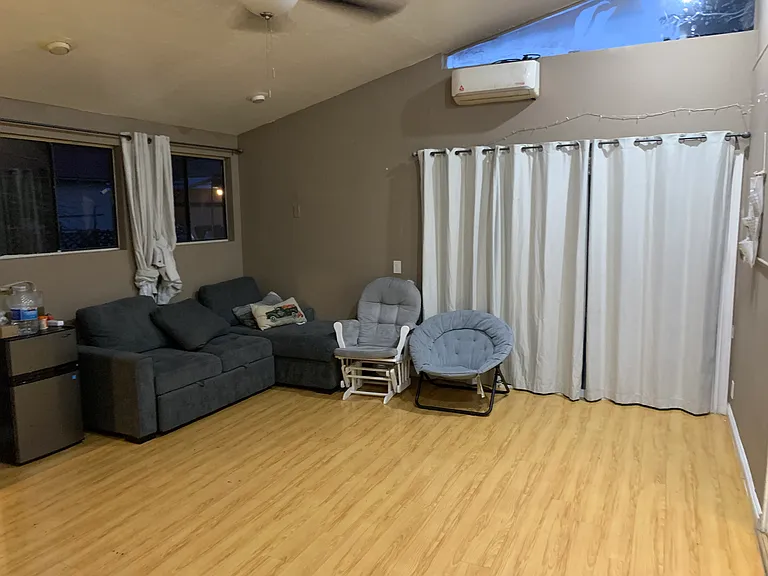 127 N Orange Ave — Photo 1