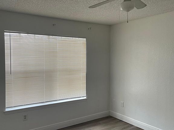 3rd image of 2204 Key West Ct APT 523