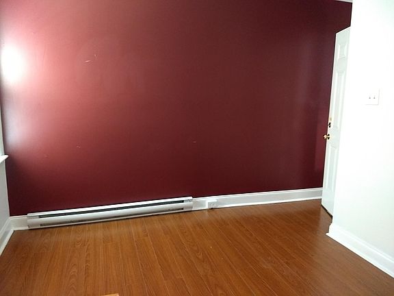 5th image of 1526 Catharine St #2