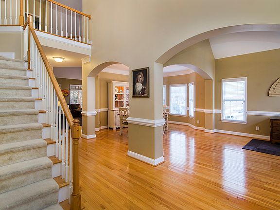 2nd image of 268 Castles Gate Dr