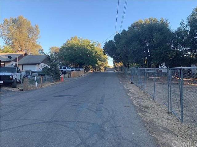 2nd image of 2933 8th St