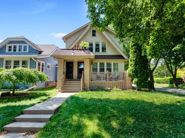 4543 North Newhall STREET #4545, Shorewood, WI 53211