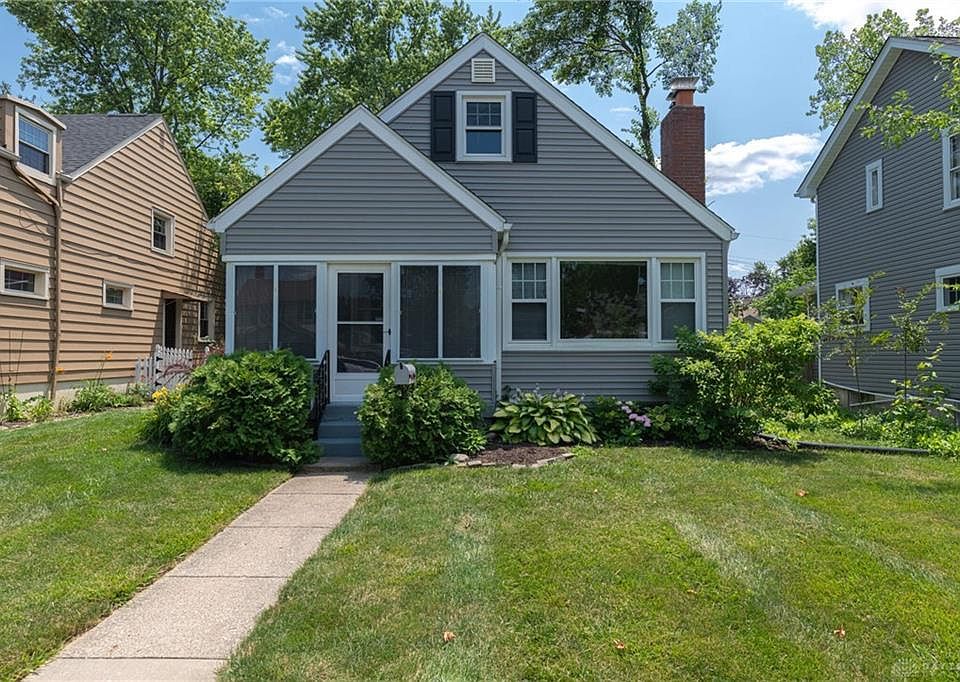 1st image of 436 E Peach Orchard Ave