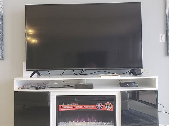 4th image of 1290 Gulf Blvd APT 1403