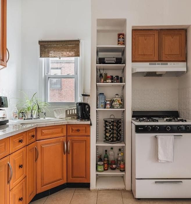 1st image of 383 Mount Prospect Ave APT 1