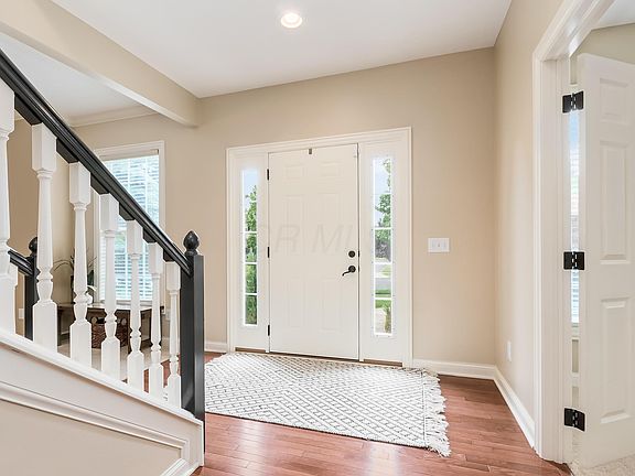 3rd image of 5400 Port Haven Dr