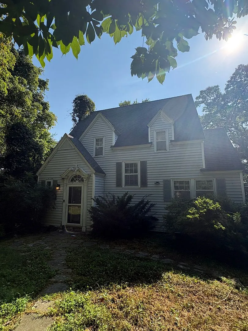 3 Bedroom 1.5 Bath House on Lookout Mountain — Photo 1
