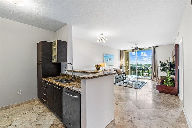 1st image of 550 Okeechobee Blvd APT 824