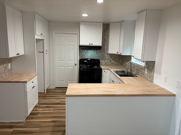2nd image of 146 Upper Sunset Dr #146